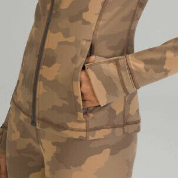 Hooded Define Jacket *Nulu (Camo) - Picture 4 of 5